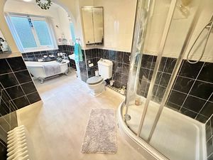 Links Avenue Little Sutton